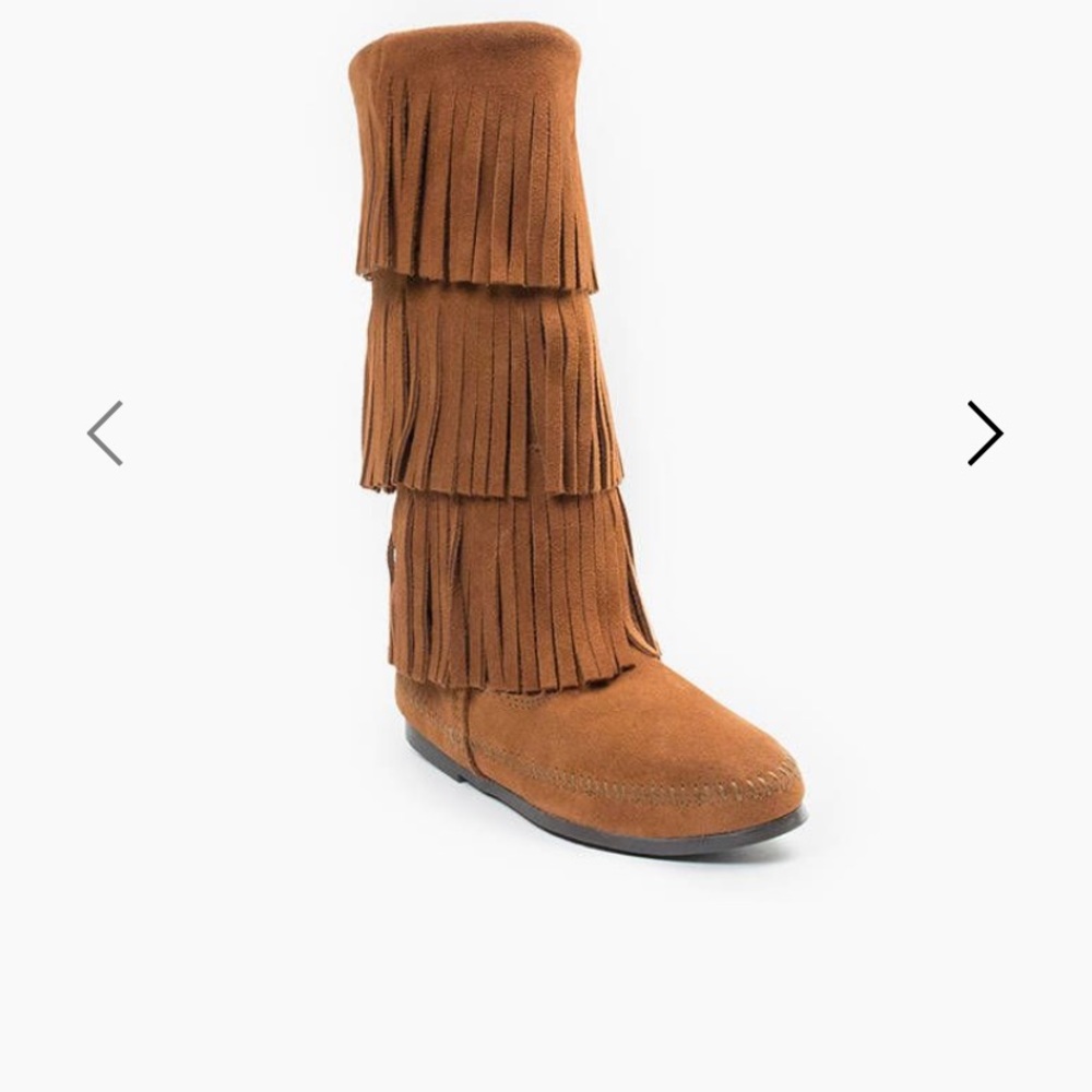 Minnetonka 3-layer fringe tall boots woman’s 7